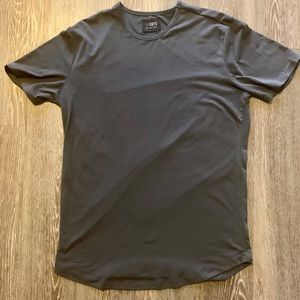 Cuts Clothing - Curve Hem Short Sleeve (L)